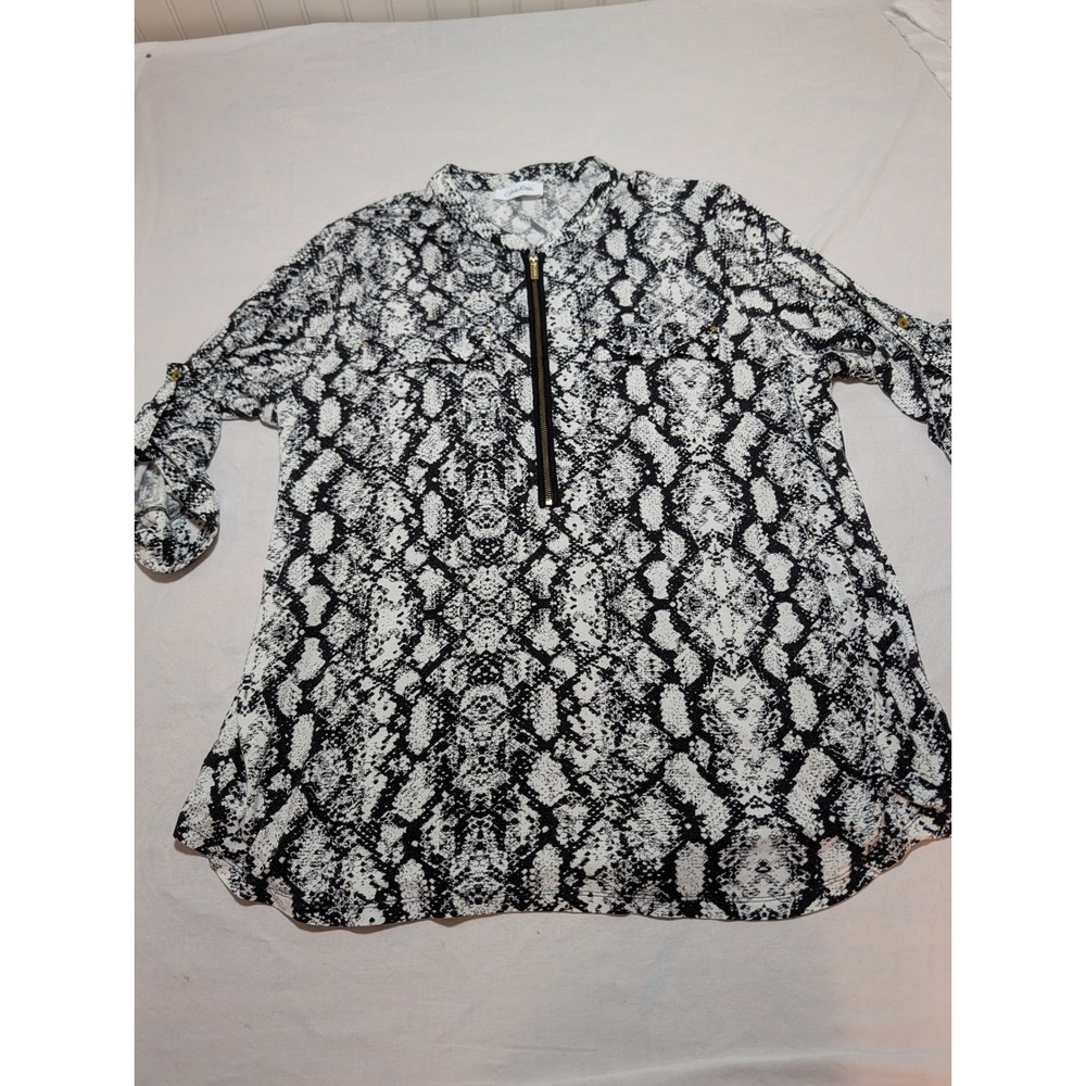 Calvin Klein Snakeskin Print Quarter Zip Roll Tab Blouse M4VH6843 Black White